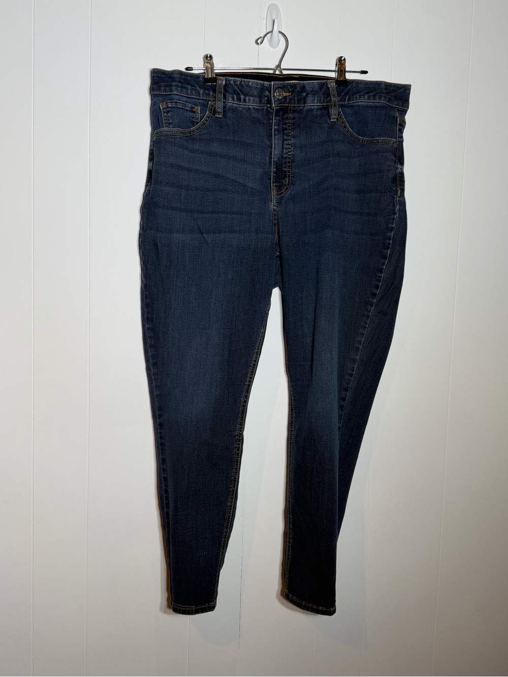 Ava & Viv Navy Stretch Skinny Jeans